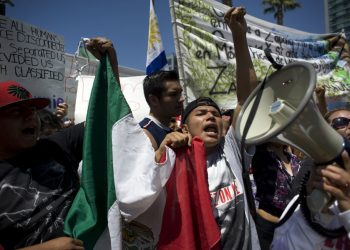 Hispanos ven mal momento para ser latinos en EE.UU.