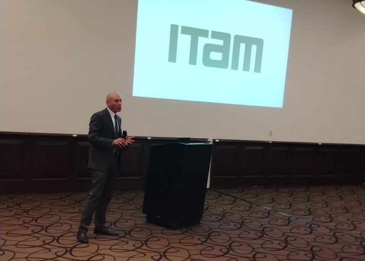 El ITAM presenta en Puebla su oferta académica