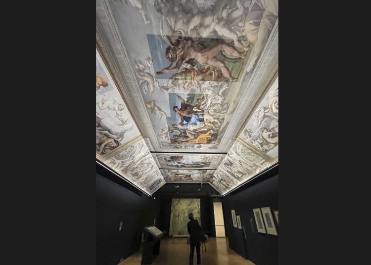 Louvre refuerza seguridad con coordinador y videovigilancia
