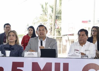 Armenta anuncia programa de vivienda para damnificados por lluvias