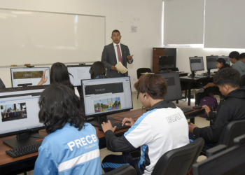Rectora BUAP reconoce nivel de la prepa regional Enrique Cabrera Barroso