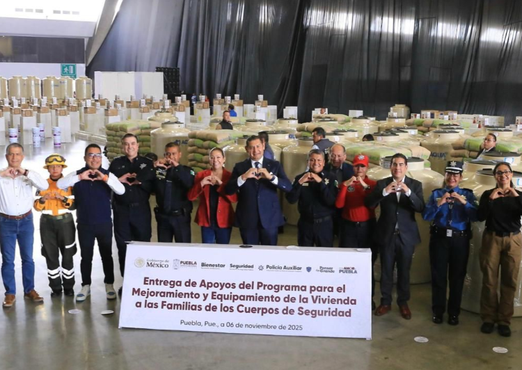 Entregan 110 millones para mejora de vivienda de familias a cuerpos de seguridad