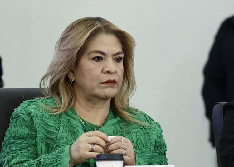 Finanzas descarta nuevos impuestos en 2026