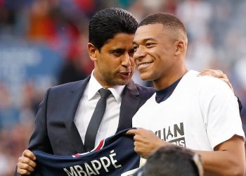 Mbappé y PSG se reclaman mutuamente indemnizaciones millonarias