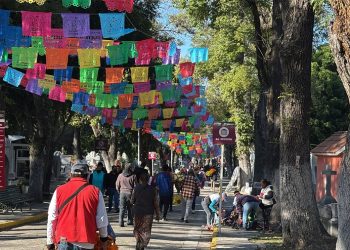 Más de 120 mil personas visitaron Panteón Municipal en Todos Santos