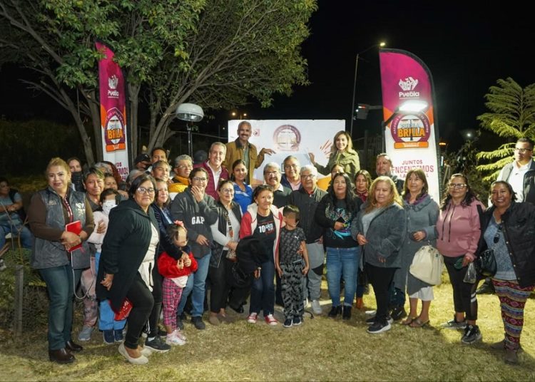 Pepe Chedraui inaugura alumbrado público led en Geovillas del Sur