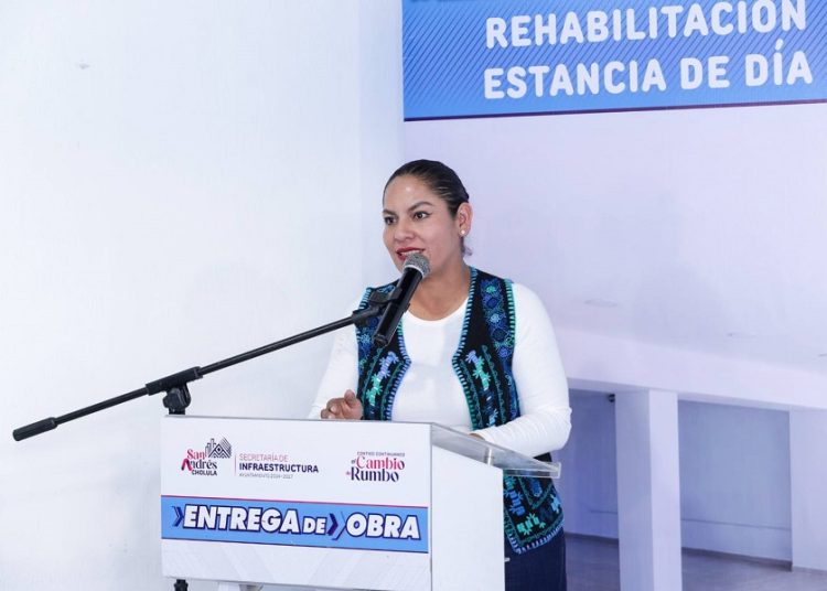 Lupita Cuautle entrega rehabilitación de Estancia de Día de San Andrés Cholula