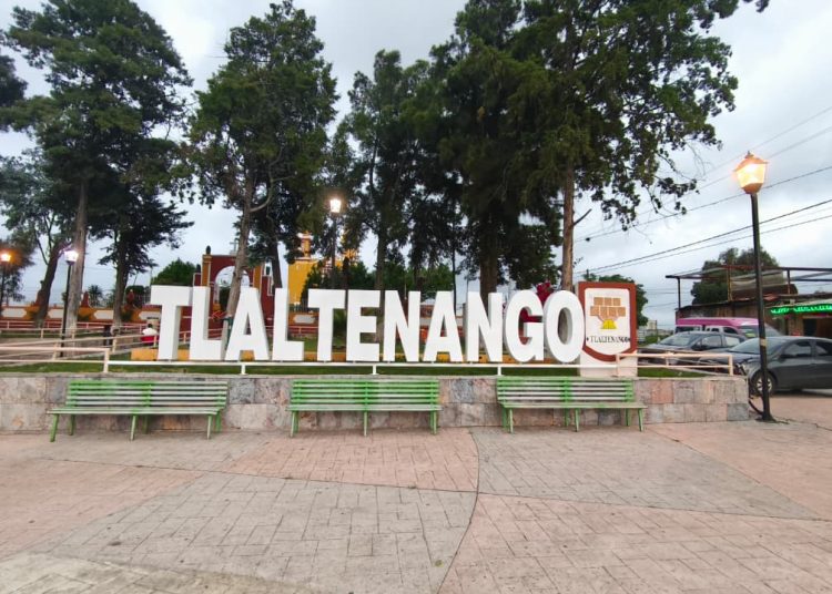 Mejoran espacios públicos en San Pedro Tlaltenango con Obra Comunitaria