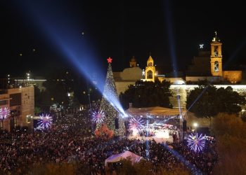 Belén enciende su Navidad con esperanza tras dos años de oscuridad 