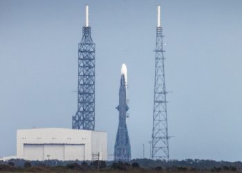 Blue Origin hace historia al enviar al espacio a una persona en silla de ruedas