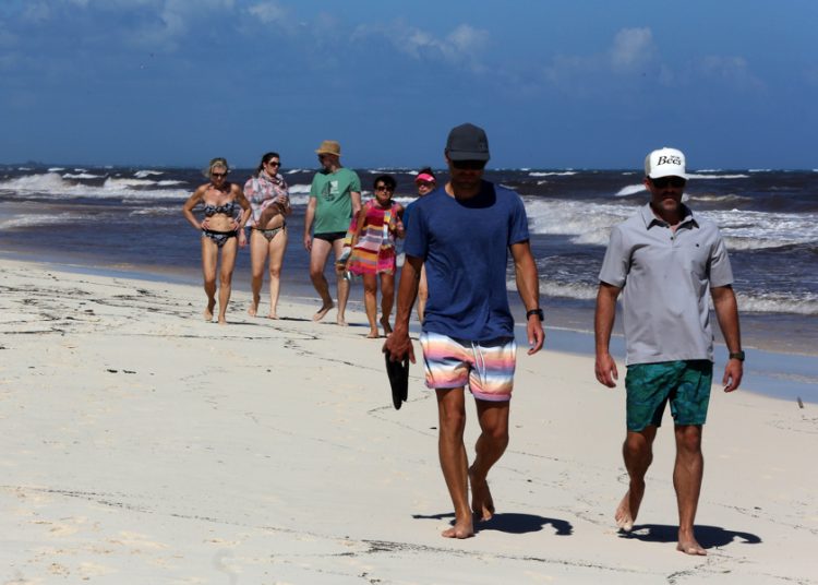 Turismo internacional en México sube 11 % en octubre