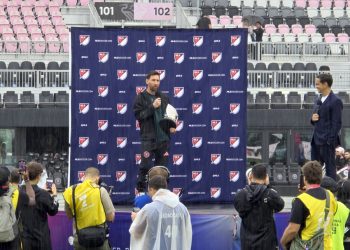 Messi inaugura la Messi Cup sub-16