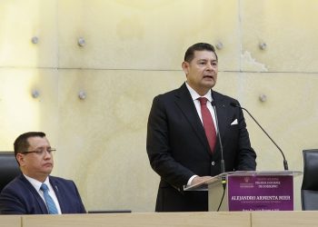 Me indigna el saqueo al que estuvo sometido Puebla: Armenta