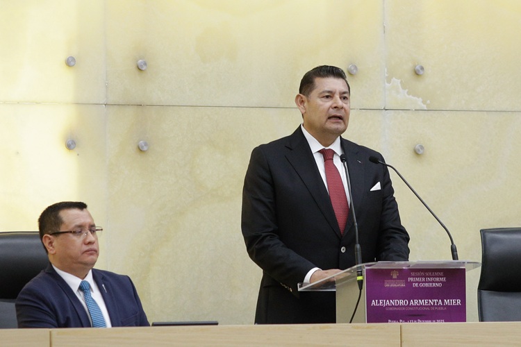 Me indigna el saqueo al que estuvo sometido Puebla: Armenta