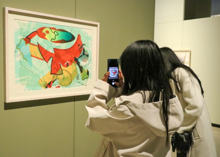 Se inaugura «DialécticAS SURREALISTAS» en el Barroco