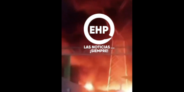 Personal de Protección Civil controla incendio en la Central de Abasto de Huixcolotla