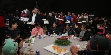 Más de tres mil personas disfrutaron de las Cenas Navideñas en el Centro Expositor