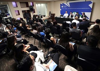 Reforma Electoral en México debe retomar experiencias exitosas de otros países: magistrados Felipe Fuentes Barrera y Felipe de la Mata Pizaña