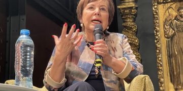 Patricia Olamendi y el Techo de Cristal
