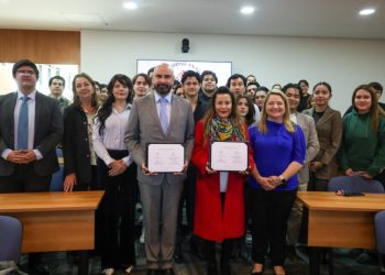 Anáhuac firma convenio con ANADE para fortalecer la formación jurídica empresarial