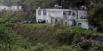 Viviendas irregulares ocupan el 80% de las barrancas en Puebla