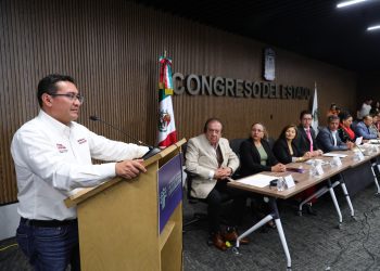 Congreso conmemora Día del Migrante, reflexionan sobre sus contribuciones