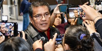 Julio Huerta niega presunta participación en empresa facturera
