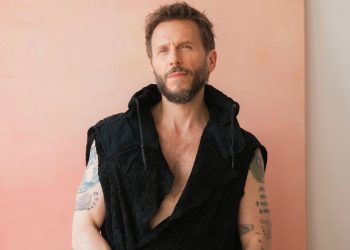 Noel Schajris nombrará beca para jóvenes talentos