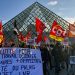 El Louvre reabre tras fin de huelga