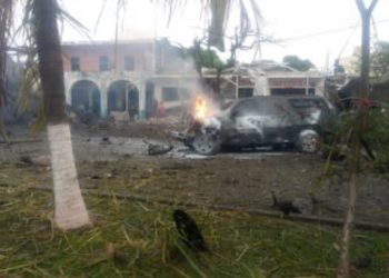 Se eleva a 5 el número de muertos por explosión de un vehículo en Michoacán