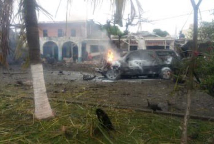 Se eleva a 5 el número de muertos por explosión de un vehículo en Michoacán