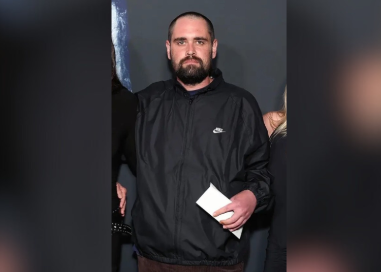 Hijo de Rob y Michele Reiner afronta dos cargos de homicidio y posible pena de muerte