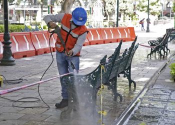 Invierten 12 mdp en retiro de estructuras y en mantenimiento de mobiliario urbano