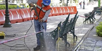 Invierten 12 mdp en retiro de estructuras y en mantenimiento de mobiliario urbano
