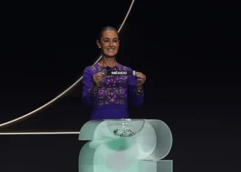 Orgullosos de recibir por tercera vez la copa mundial: Claudia Sheinbaum