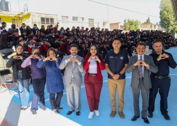 Tonantzin Fernández encabeza acciones para prevenir la violencia en escuelas
