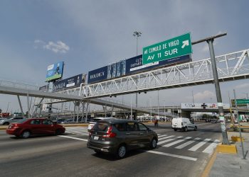 Plantean más fotomultas y semáforos para reducir accidentes en Vía Atlixcáyotl