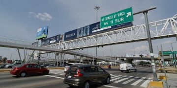 Plantean más fotomultas y semáforos para reducir accidentes en Vía Atlixcáyotl