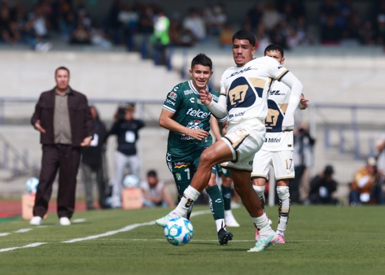 El brasileño Juninho rescata para los Pumas un empate 1-1 con el León