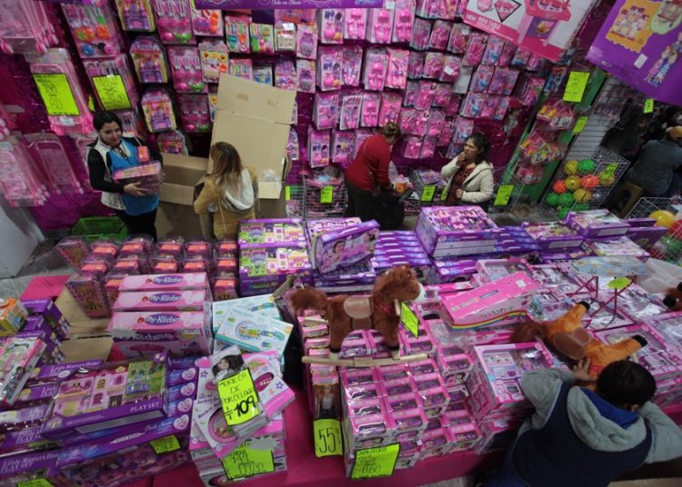 Comerciantes prevén alza de precios por Día de Reyes 2026