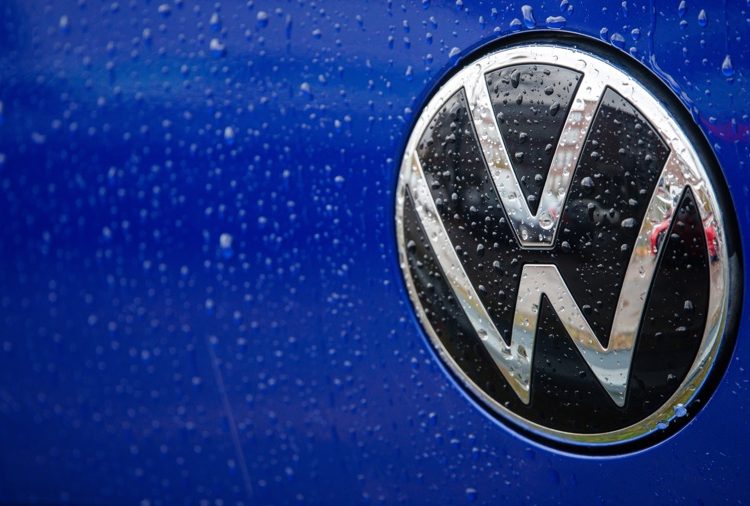 México revisa 38 mil autos Volkswagen y Seat por falla en bolsas de aire
