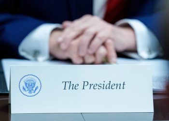 Mercados apuestan por próxima jugada de Trump