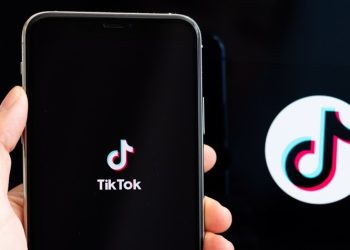 TikTok niega censura política y habla de fallos técnicos