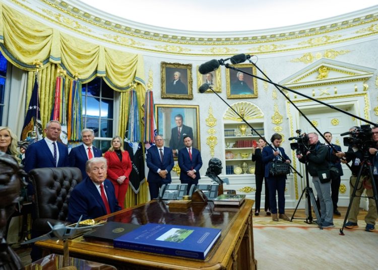 Senado y Casa Blanca llegan a acuerdo para evitar cierre del Gobierno en EE.UU.