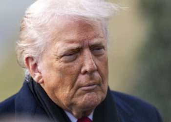 Bonos de EE.UU. suben tras amenaza de Trump a Europa