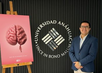 Cartel de Anáhuac Puebla destaca en bienal internacional
