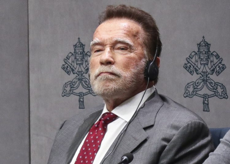 Arnold Schwarzenegger subastará artículos en favor del medio ambiente