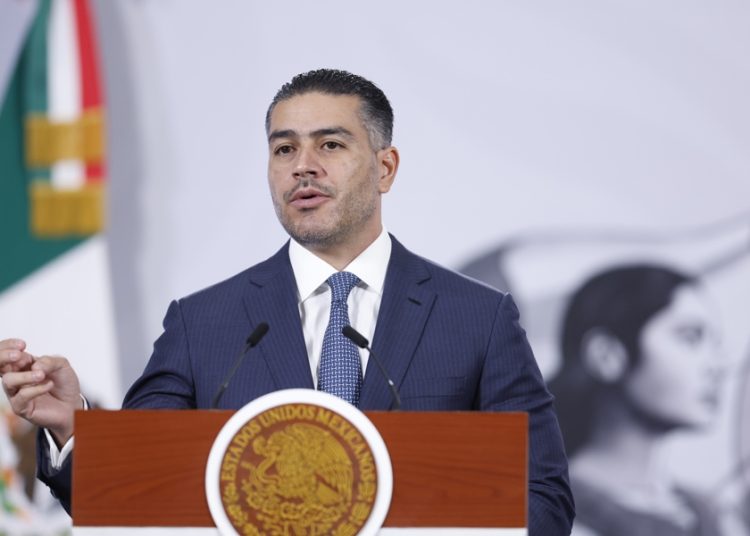 México detiene a uno de los 10 fugitivos más buscados por el FBI