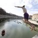 Roma da la bienvenida al 2026 con salto al río Tíber