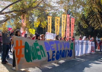 Comunidad Ibero Puebla exige aparición inmediata del docente Leonardo Escobar